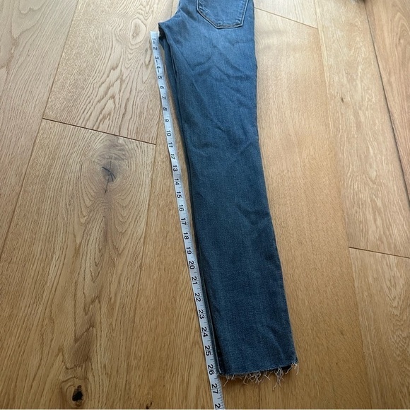 NWT ABERCROMBIE & FITCH SIMONE HIGH RISE SUPER SKINNY RIPPED JEANS - 27 - Picture 10 of 11